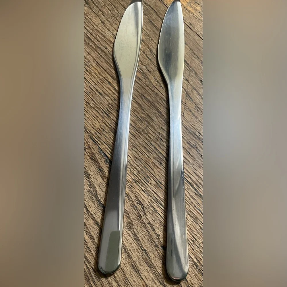 Silver Metal Knife Set